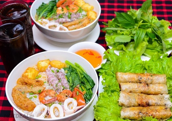 Bún hải sản