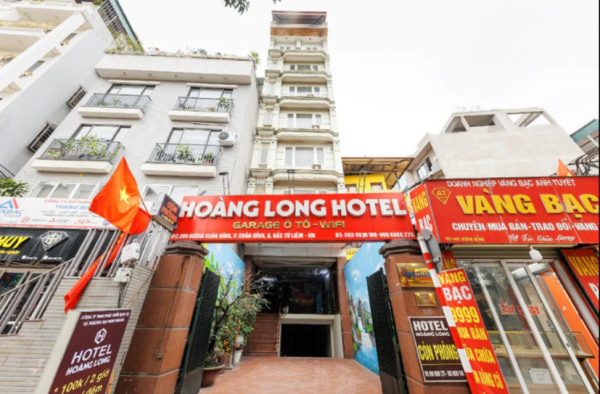 SPOT ON 693 Hoang Long Hotel