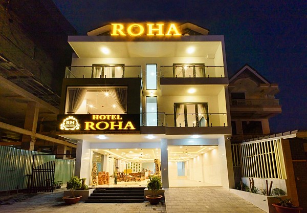 Khách sạn Roha Hotel
